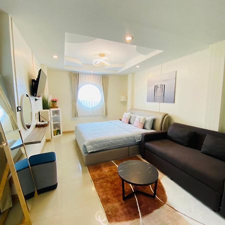 บ้านพักการ์ฟิลด์ซีวิว&พูล เกาะล้าน Eksteriør billede